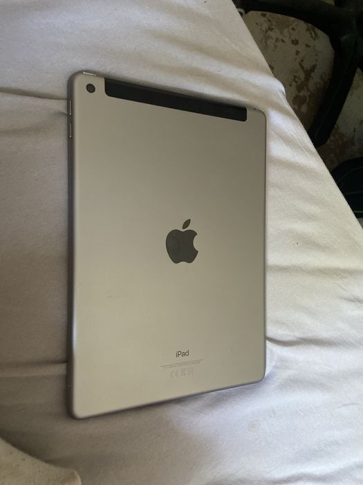 iPad 6 128gb (на запчасти)
