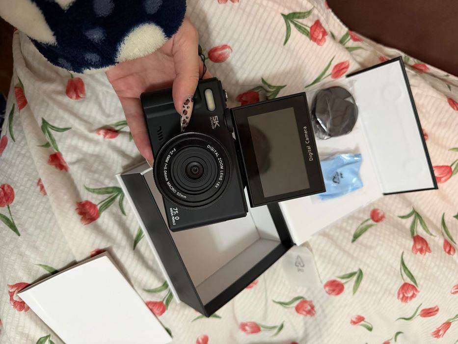 Продам фотоопарат
