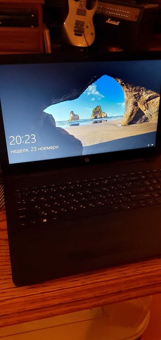 HP  15-RA0XX  15" лаптоп 4GB