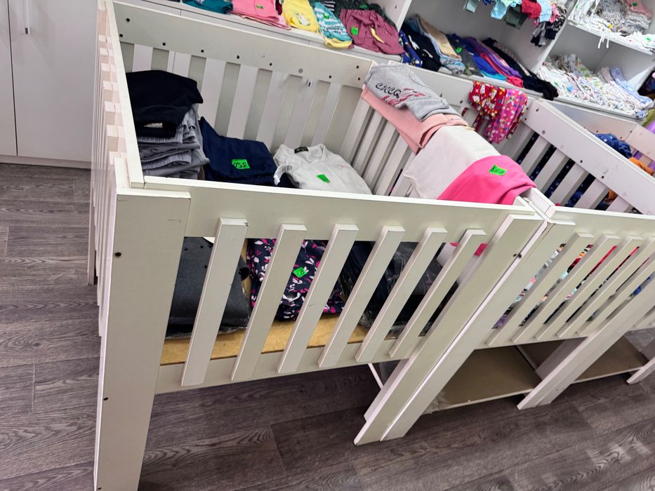 Корзины для вещей — удобное и стильное решение для аккуратной выкладки