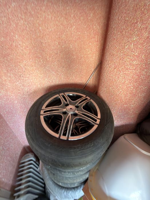 Продам диски с резинами