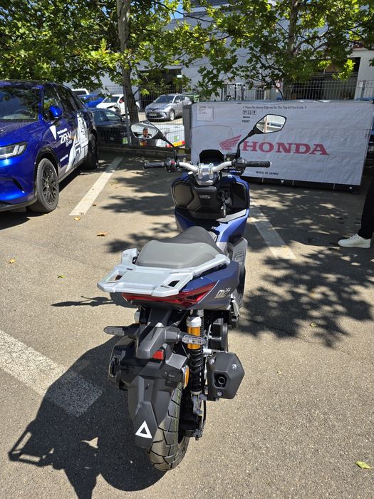 Scuter 125cc ADV Garantie Honda