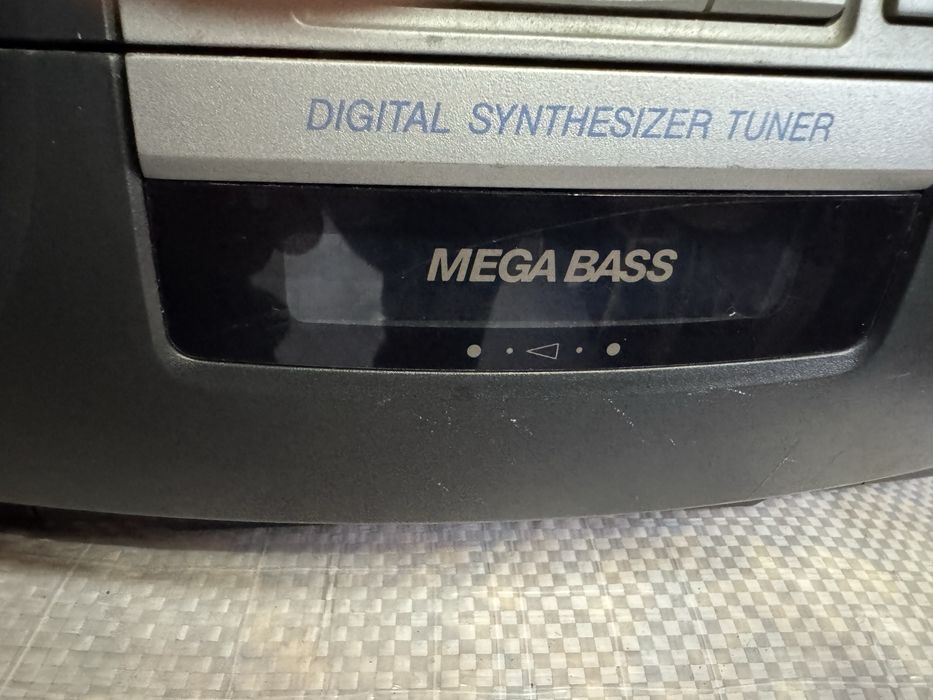 Boimbox Sony radiocasetofon Cd