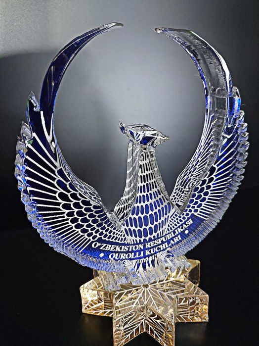 Элитные подарки награды статуэтки сувениры на заказ