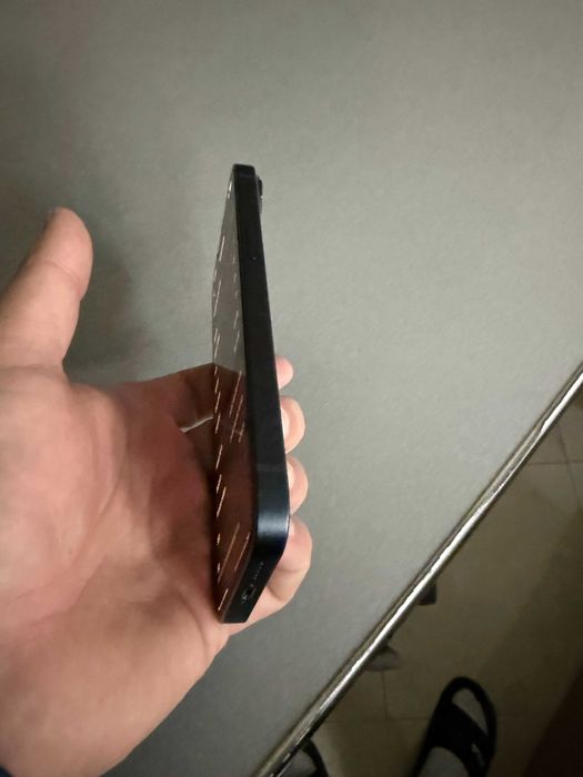 vand iPhone 14 utilizat