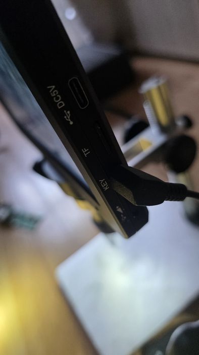 Дигителен микроскоп