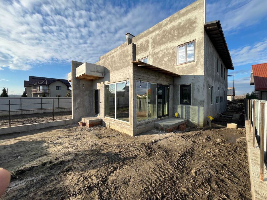 Vilă P+1 duplex la cheie cu 2 si 3 dormitoare și utilități direct de la proprietar – Vânători-Focșani-Vrancea