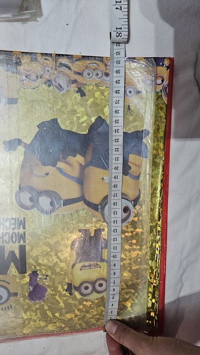 Set 9 coperte 4 pentru caiete A4, 4 pentru carti si una geografie