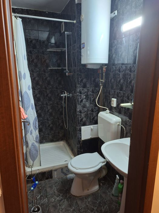 Proprietar Închiriez garsoniera