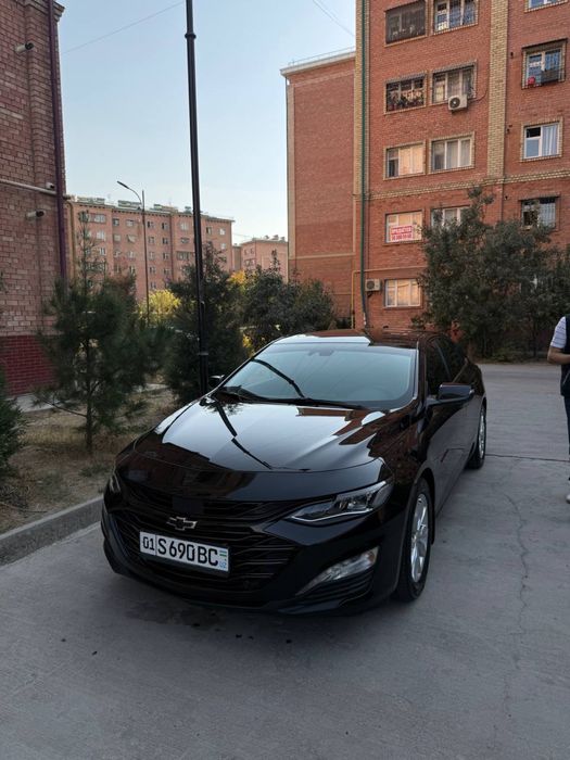 Chevrolet Malibu XL