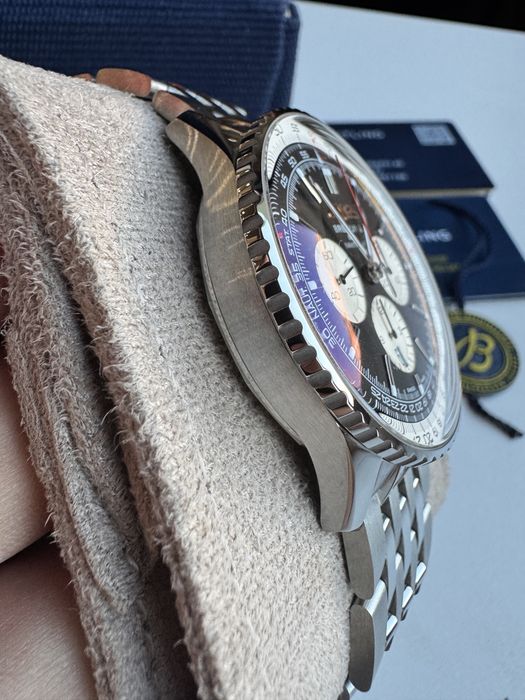 Breitling Navitimer B01 Chronograph 46 гаранция