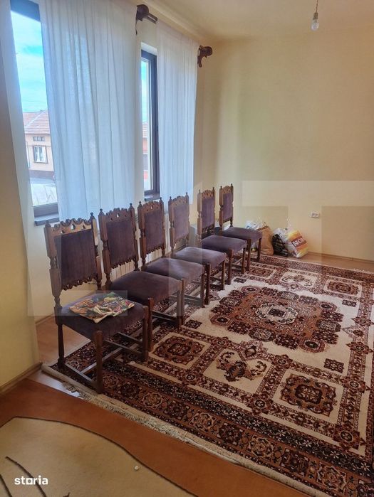Casa de vanzare, 395 mp, zona Cotu Mic