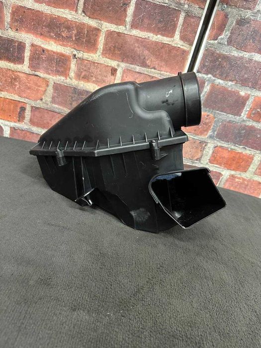 Carcasă filtru de aer BMW SERIA 5 G30