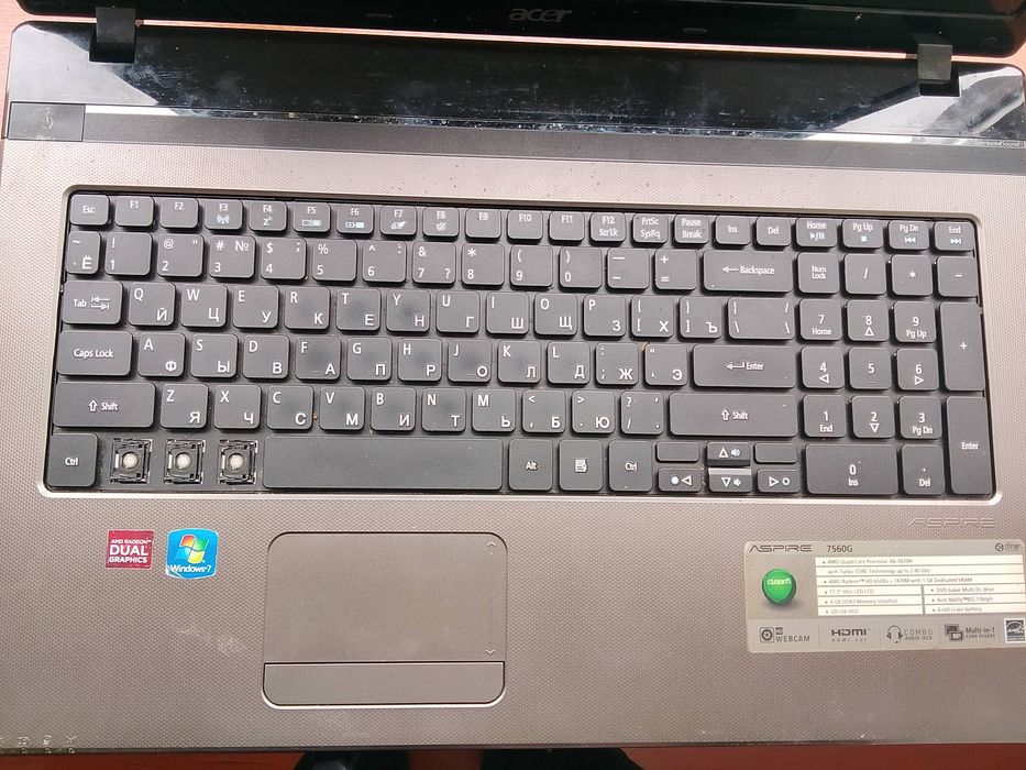 Ноутбук Acer 7560G