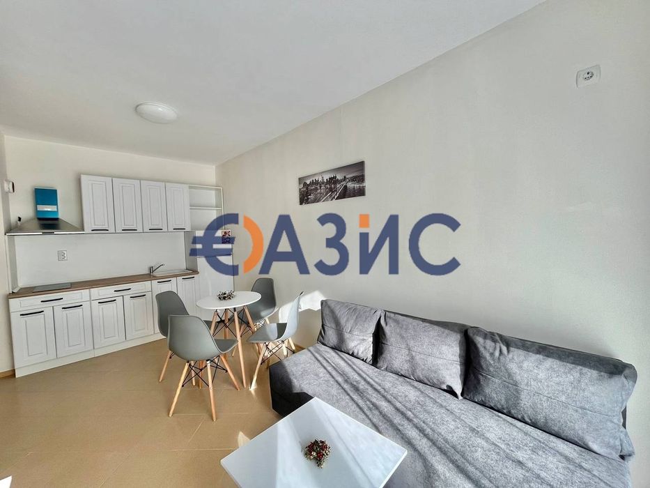 Продава се Двустаен апартамент в к.к. Слънчев бряг - 57 кв.м за 1106 €/кв.м - Снимка #6