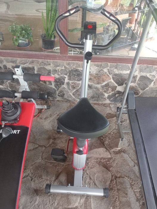 Vând aparate fitness