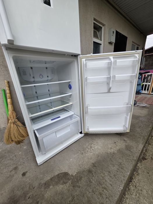 Продам холодильник SAMSUNG,про-во Korea