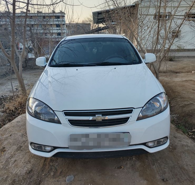 Jentra sotiladi naxtga