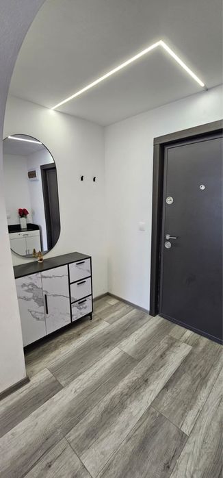 Vand garsoniera mobilata si utilata