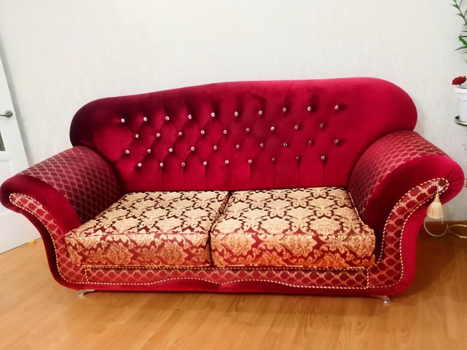 Диван для гостиной