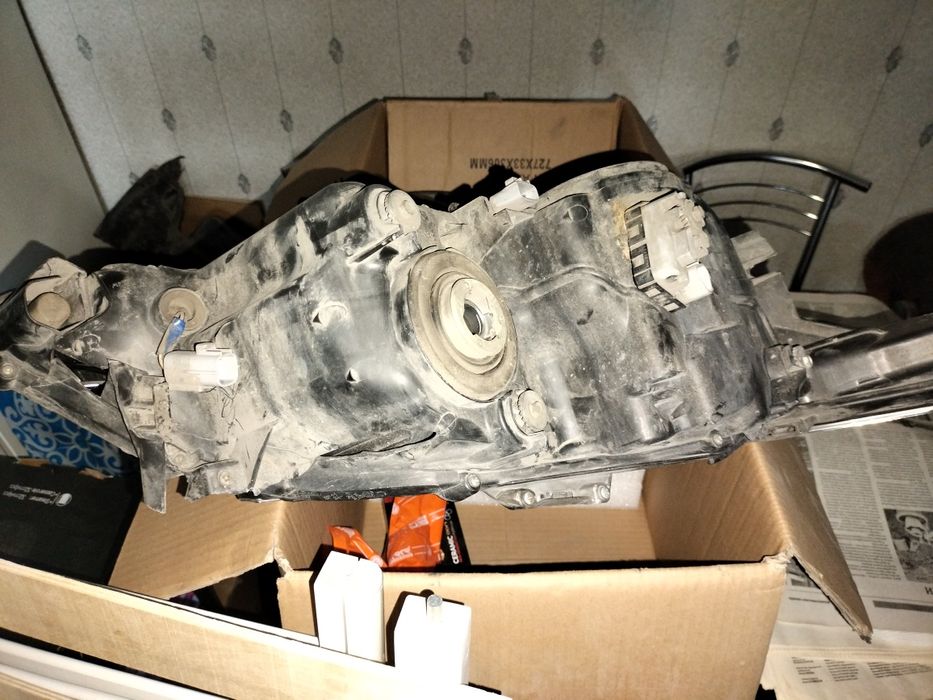 Фара камри 55 оригинал