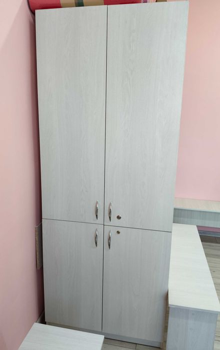 Продам мебель для студии фитнеса