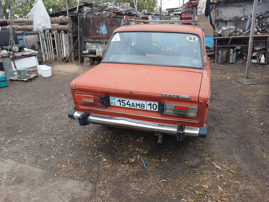 Продам две машины ваз 2106
