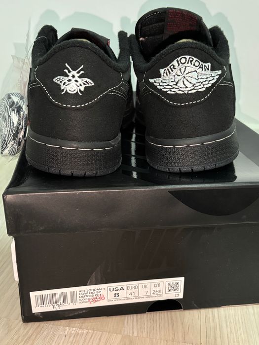 Nike travis scott cu eticheta