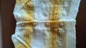 Бебешки плетени елечета и терлички