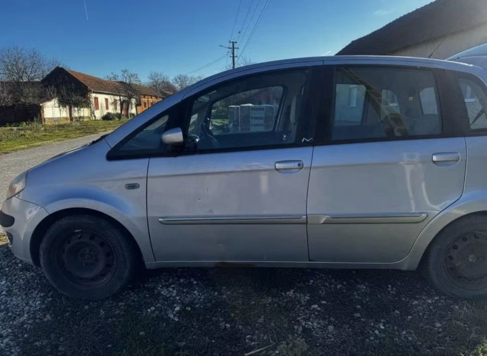 Lancia Musa , functionala