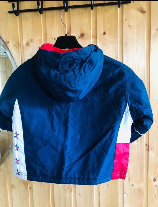 Geaca baiat TOMMY HILFIGER-marimea 5-6 ani,nu palton ZARA,GUESS