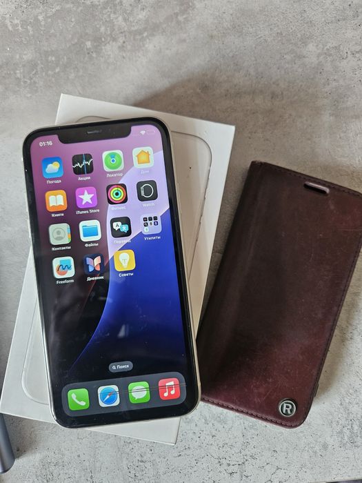 Продам IPhone 11 128gb