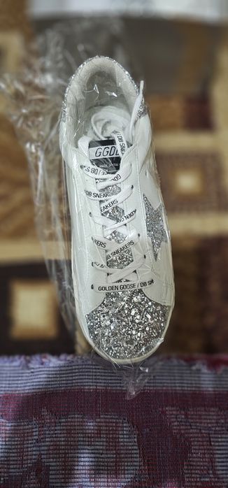 Кроссовка новый трендовый