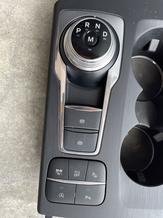 Consola selector viteze buton parcare ford kuga