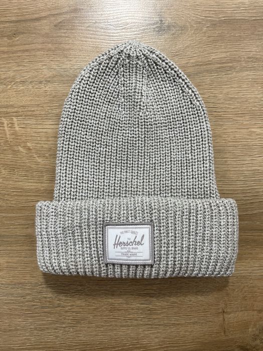 Herschel,Karl Kani,Carhartt зимни шапки