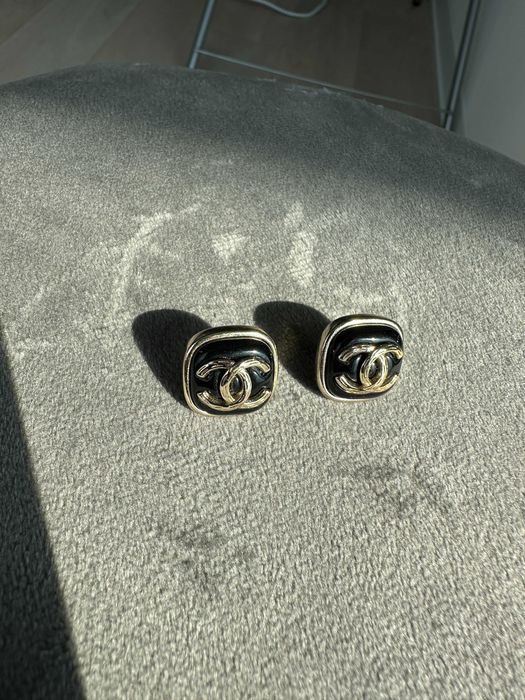 Cercei Chanel chic