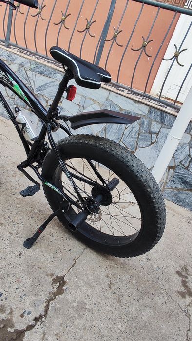 Велосипед Fet bike в идеальном состоянии.