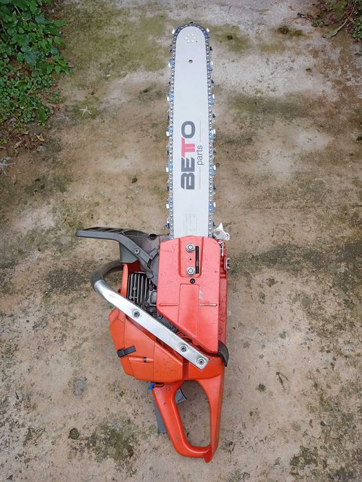Husqvarna 365xtorq de 5 cai, import Italy, trimit și în tara