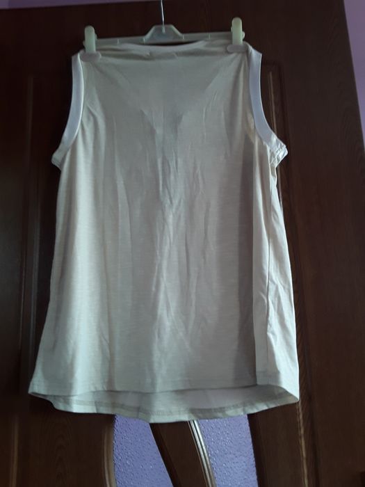 Vând Bluză Damă Elegantă Mărimea XL Nouă