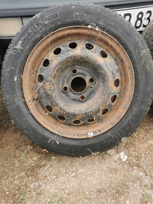 Гуми с джанти 165/65 R14