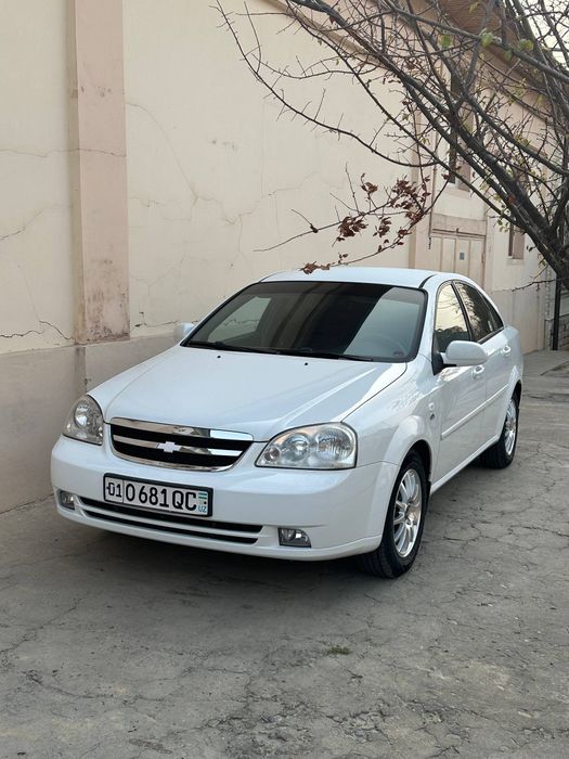 Lacetti 1.8 2011