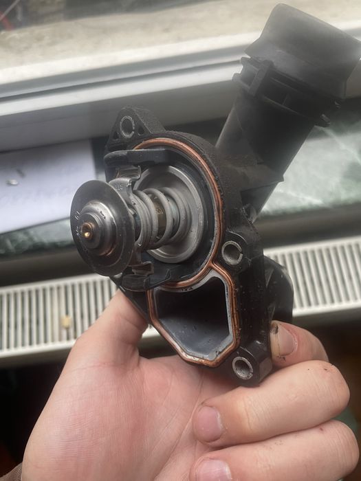 Термостат за BMW E39 520D