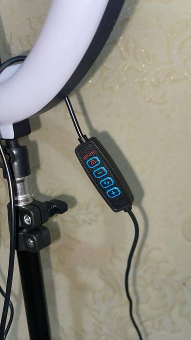 кранштейн штатив с лампой