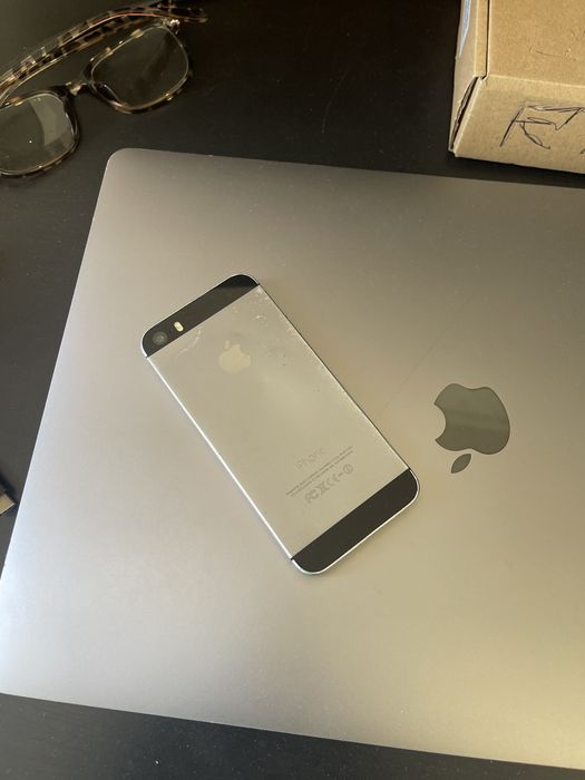 iPhone 5S functional