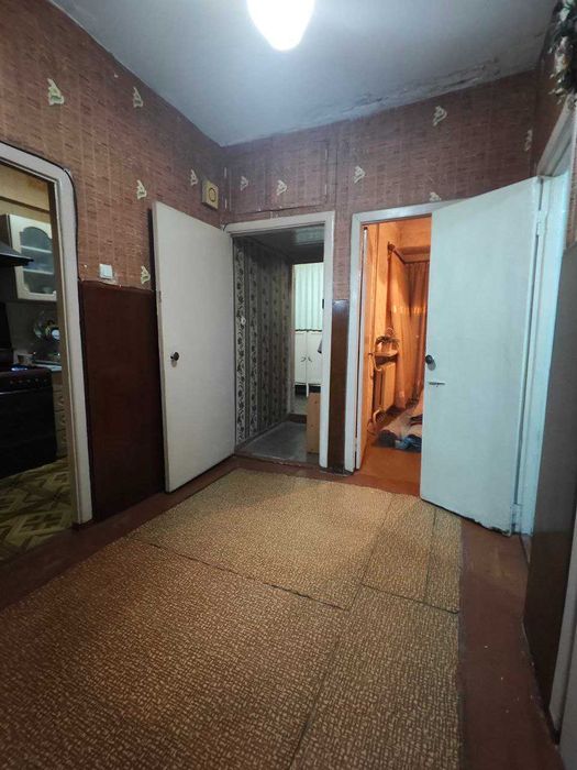 Продается 3-х Комнатная  квартира Ц-5 (Корзинка)