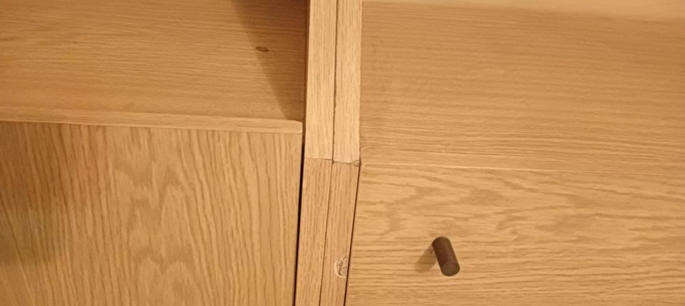 Двойна спалня с ракли и шкафове + четирикрилен гардероб