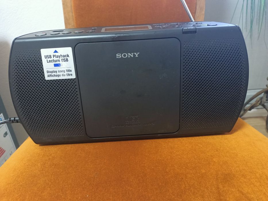 Radio CD player MP3 Sony