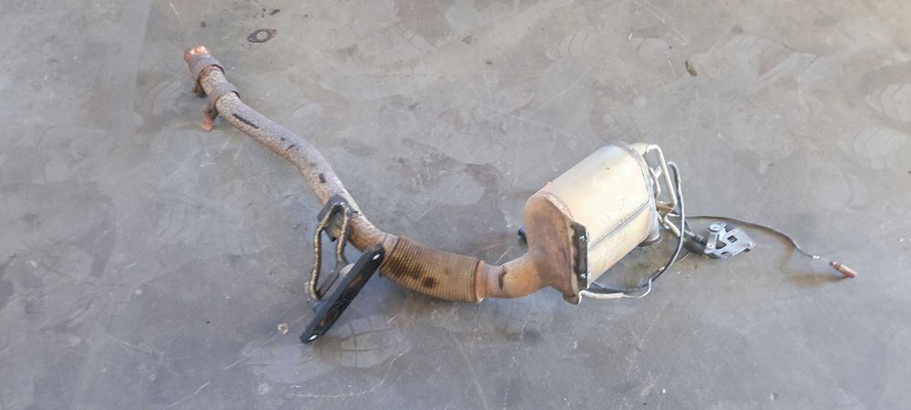 Filtru particule volkswagen vw jetta an 2007 motor 1.9 BLS cod 1K0131723G