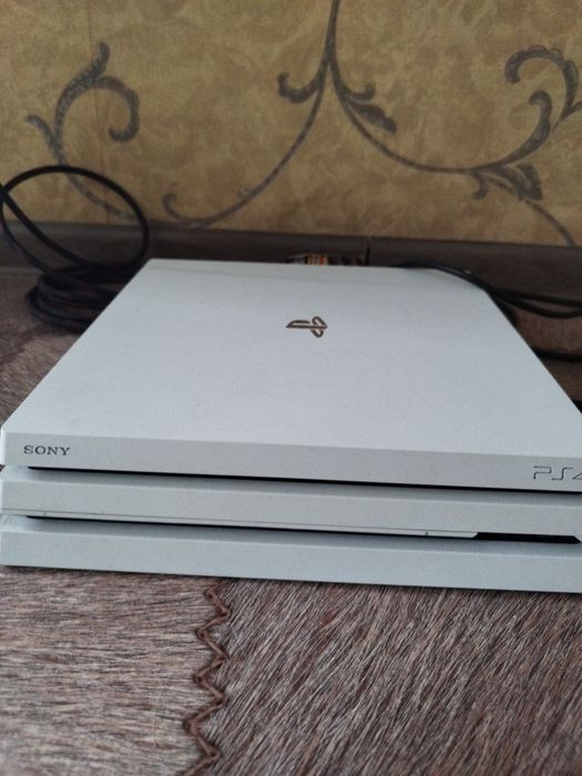 Sony play station 4pro