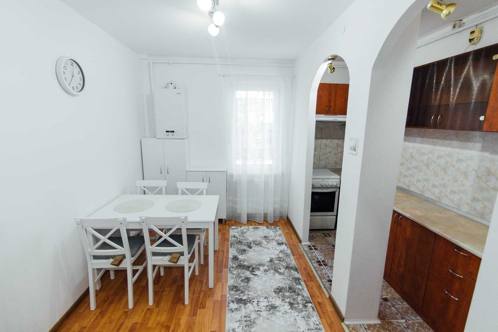 Inchiriez apartament cu 2 camere  ÎN TUDOR , strada Sîrguintei